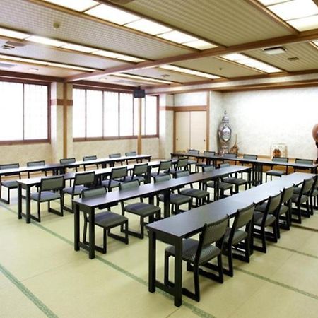 Business Hotel Kurama Hikone Eksteriør billede