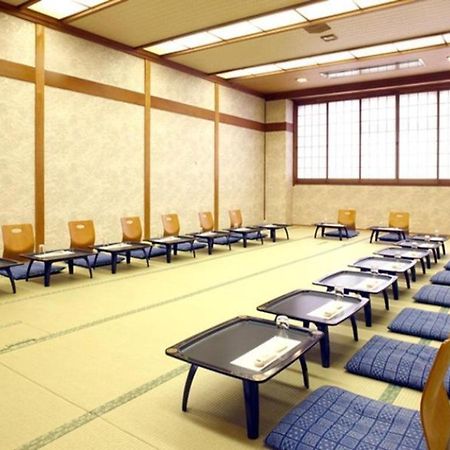 Business Hotel Kurama Hikone Eksteriør billede