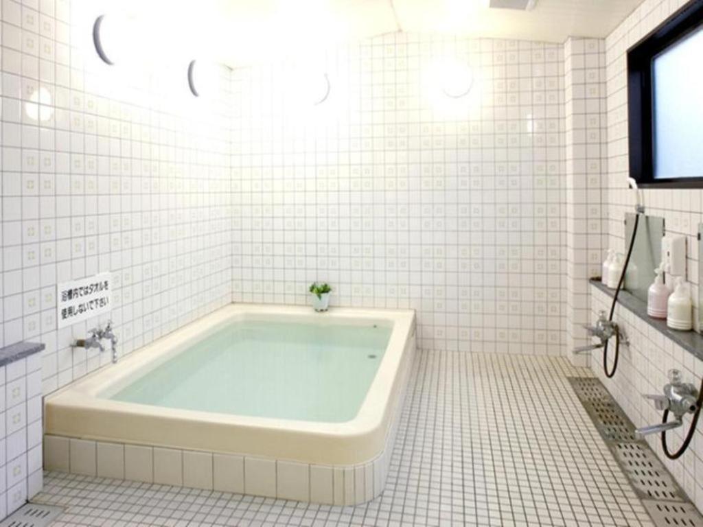 Business Hotel Kurama Hikone Eksteriør billede